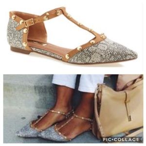 Halogen Snakeskin ‘olson' T-strap flats Size 6